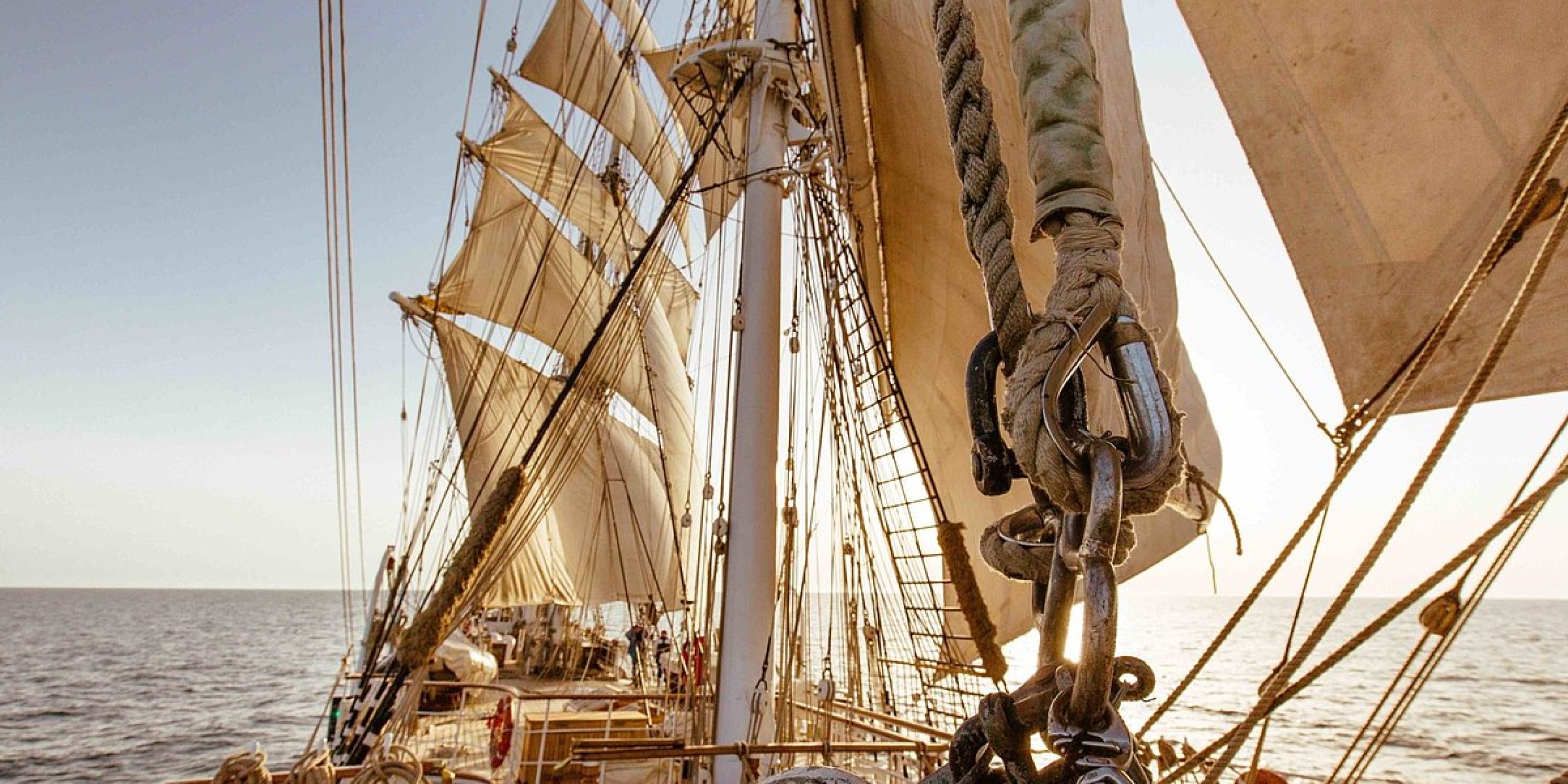 Bateau Belem de la fondation Belem trois-mâts français qui navigue